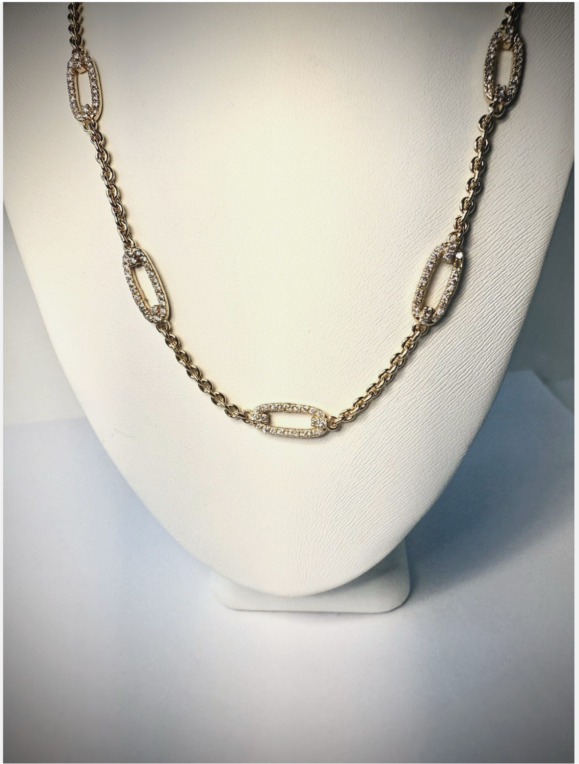 14k Yellow Gold Necklace Oval Links Filled With Diamonds