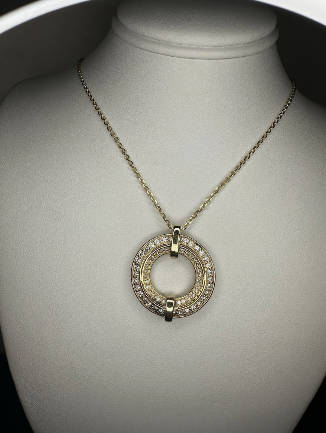 Classy, for Every Occasion Pendant 14k, Yellow Gold And Diamonds