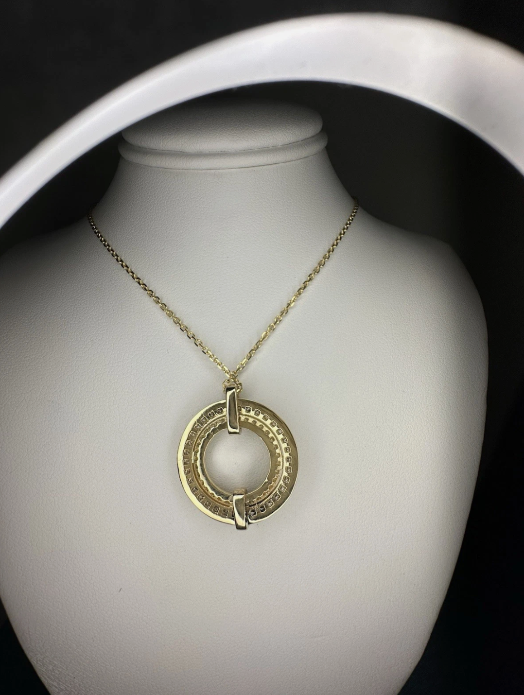 Classy, for Every Occasion Pendant 14k, Yellow Gold And Diamonds